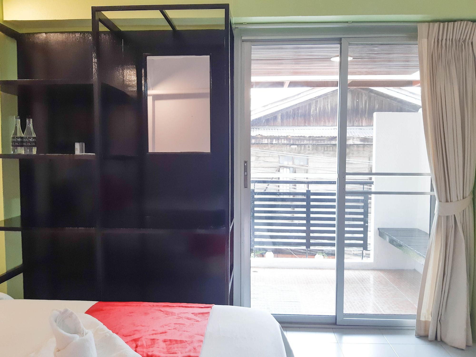 Hotel Happio Near Chabad House Bangkok Exterior foto